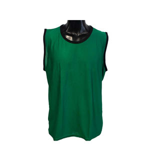 Chalecos de entrenamiento de malla a precio económico, chalecos deportivos de malla personalizados, chalecos de entrenamiento de baloncesto y fútbol, chalecos de fútbol reversibles - Product Image 5