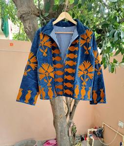 Chaqueta Suzani de Terciopelo Hecha a Mano: Abrigo Boho con Bordado Indio - Product Image 5