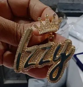 Pendentif personnalisé avec couronne, style hip-hop, serti de moissanite, collier avec nom personnalisé, breloque lettre personnalisée, bijoux pour homme et femme - Product Image 6