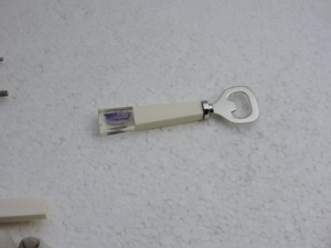 ที่เปิดขวดดีไซน์หรูหราพร้อมด้ามจับเรซิ่น ที่เปิดขวดสแตนเลสพร้อมด้ามจับเรซิ่น ในราคาที่แข่งขันได้มาก - Product Image 3