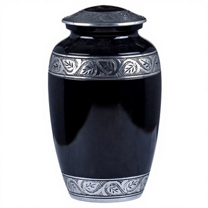 Urne funéraire élégante en aluminium avec détails artistiques Honorez vos proches dans le style par Axiom Home Accents - Product Image 1