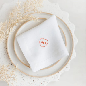 Serviettes de soie personnalisées brodées par monogramme tendance de mariage AksharaFAB AF102 - Product Image 2