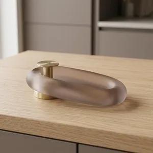 Sculpture en résine taupe mate faite à la main, chaîne à maillons dégradés bleus, forme personnalisée, décoration artistique pour la maison, artisanat de moulage, Artizon - Product Image 3