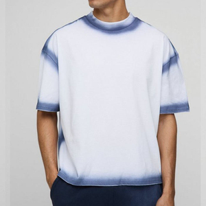 เสื้อยืดคอกลมทรงหลวมสีดำพื้นฐานแฟชั่นสตรีทแวร์ผู้ชาย น้ำหนัก 300 กรัม ผ้าเจอร์ซีย์นุ่ม แขนสั้น สีซีดแบบซันเฟด ทรงบ็อกซี่ - Product Image 6