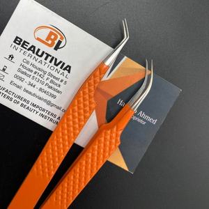 Pinzas profesionales de Extensión de pestañas de acero inoxidable con agarre de diamante naranja sostenible ángulo de 45 grados/punta curva - Product Image 2