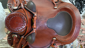 Juego de sillín de Rancho Western Roping de cuero genuino hecho a mano más vendido de calidad superior disponible a precios al por mayor a granel - Product Image 3