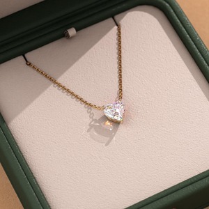 Collier pendentif en diamant de laboratoire taille cœur 1 carat_ Solitaire en or 14 carats - Product Image 2