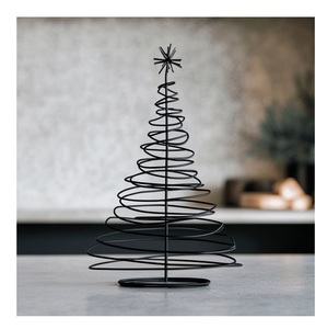 Décoration de table moderne en aluminium moulé doré, arbre de Noël en pin, base en bois, statues d'arbres en métal texturé faites à la main, arbres à feuilles persistantes - Product Image 4