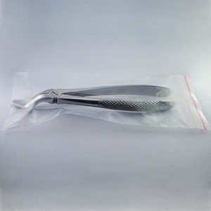 Pinces d'extraction dentaire BK Industries en acier inoxydable, manivelle moletée manuelle, Classe I, pour dents de sagesse supérieures, Fig. 67, certifiées CE - Product Image 3