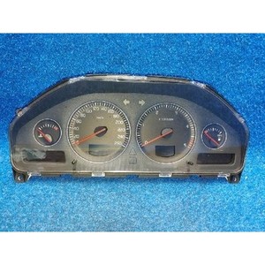 แผงหน้าปัด / มาตรวัดความเร็ว XC90 ปี 2002-2006 มือสอง ของแท้ รหัส 30746101 - Product Image 1