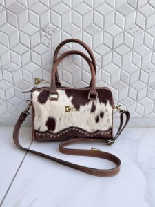 Nouveauté 2026 : Sac à bandoulière Speedy en cuir repoussé à la main avec fermeture éclair, en peau à poils, style classique, pour femme, usage quotidien - Product Image 4