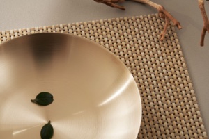 Assiette de accompagnement extra-large coréenne NOTBAN Premium, diamètre 170 mm, bronze, vaisselle en laiton antimicrobienne traditionnelle YUGI, fabriquée à la main - Product Image 6