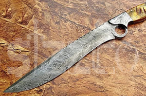 Couteau de chasse Bowie à lame fixe en acier Damas fait main, avec poignée en corne de bélier et étui en cuir, cadeau idéal - Product Image 3