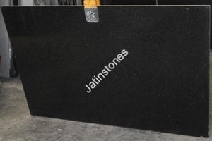 Plan de travail en granit noir Galaxy, surface en pierre naturelle polie pour cuisine et salle de bain, intérieur élégant, stylé et contemporain - Product Image 2