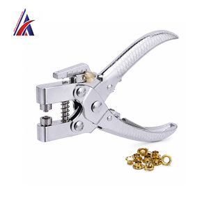 Pince à œillets manuelle robuste 11 mm x 18 mm pour bannières publicitaires – Fournisseur Malaisie - Product Image 5