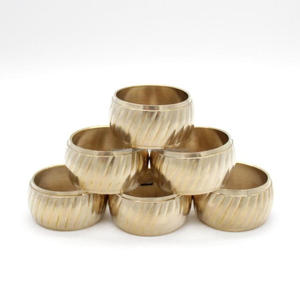 Ronds de serviette de luxe en laiton et nacre, conformes aux normes alimentaires, dernier design, ensembles cadeaux, décoration de Noël - Product Image 6