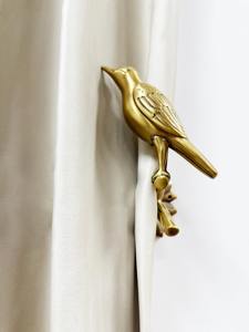 Gancho para Cortina con Acabado Dorado en Forma de Pájaro, Decoración para Cortinas, Ideal para Decoración de Habitaciones de Huéspedes, Estilo Interior, de la India - Product Image 3
