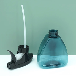 IKZARSA - Botella de Spray Profesional de 250 ml para Peluquería, de Plástico y Metal, con Pulverizador de Agua de Niebla Fina, Herramientas de Estilismo para el Cabello - Product Image 4