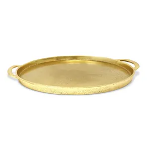 Plateau de service artisanal en laiton martelé à la main pour hôtels de luxe, restaurants, complexes hôteliers, banquets et services de restauration fine – Artisanat de luxe - Product Image 1