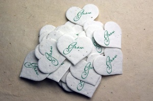 Cartes de remerciement de luxe en forme de cœur pour boîtes cadeaux, 2 x 3 pouces, cartes de vœux de remerciement pour cadeaux promotionnels et utilisation par les marques de boutiques. - Product Image 5