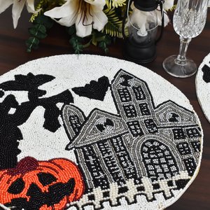 Mantel Individual Redondo de Lujo con Cuentas de Cristal Hecho a Mano, Antideslizante, Duradero y Decorativo para Comedor y Decoración Festiva de Halloween - Product Image 1