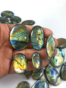 Cabochon de Labradorite Polie de Haute Qualité, Pierre Semi-Précieuse Naturelle pour la Fabrication de Bijoux DIY - Product Image 5