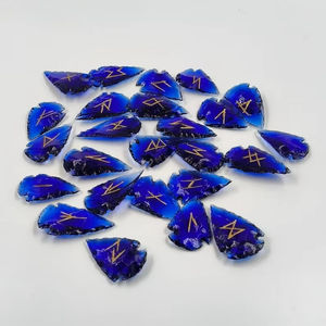 Ensemble de runes Futhark en obsidienne bleue, pointe de flèche, cristal, style Feng Shui, fait main, gravé, agate Muntaha, guérison, qualité supérieure - Product Image 1