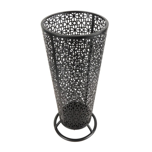 Porte-parapluie en métal ajouré géométrique vintage, support de parapluie en forme de cône creux pour la décoration de l'entrée de la maison ou du hall d'hôtel - Product Image 1