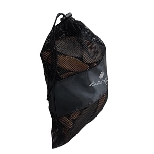 Bolsa de malla con cordón de alta calidad y logotipo plateado en cinta de satén de 7.5 cm para el empaquetado de prendas de vestir de primera calidad. - Product Image 5