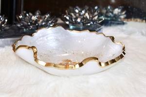 Bol décoratif artisanal en résine époxy blanche moyenne, design géode - Product Image 5