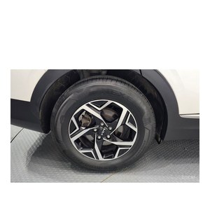 Kia Sportage Diésel 4WD Euro V Automático 2023 con Asientos de Cuero, 35,024 km, Volante a la Izquierda, Cámara Trasera - Product Image 5