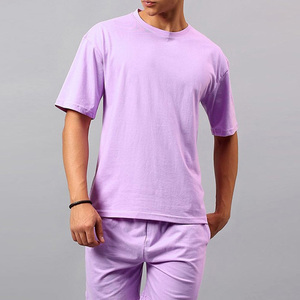 Conjunto de Camiseta y Pantalones Cortos Morados para Hombre, Cuello Redondo, Transpirable, Satinado, 100% Poliéster, Ropa Casual de Verano, Marca Spark, Venta al Por Mayor - Product Image 2