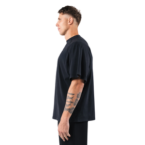 T-shirt homme League Box Tee noir à manches courtes, tendance, coupe oversize, décontracté, en coton premium, pour la gym et le streetwear, vente en gros - Product Image 4