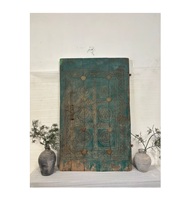 Authentique panneau de porte tribal indien du XIXe siècle, sculpté à la main en bois, Orissa, exquis, rustique, antique, pour la maison, le bureau, la salle à manger