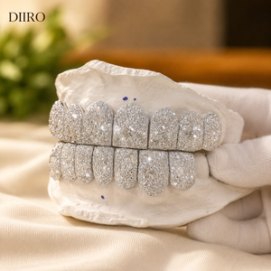 Grillz Moissanite Glamour Plaqué Or 18K avec Micro-Incrustation de Diamants Ronds Brillants pour Dents - Product Image 4