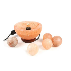 Lampe de sel de l'Himalaya avec boules de massage, lumière de nuit rose naturelle pour la maison et l'hôtel, design personnalisable, thème amour - Product Image 6