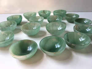 Vente en gros de bol d'aventurine verte en cristal naturel sculpté de 2 pouces pour la décoration intérieure Feng Shui Reiki Energy Healing Love Manifesting - Product Image 5