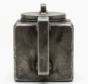 Service à thé en métal de forme personnalisée, théière carrée avec couvercle, théière géométrique grise rustique - Product Image 4