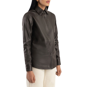Chaqueta de Cuero Genuino Marrón Oscuro para Mujer, Cuello Camisero, Manga Larga, Botones, Estilo Minimalista - Product Image 5