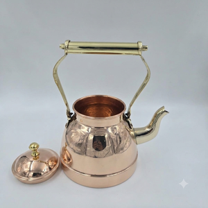 Théière en cuivre pur, théière artisanale en cuivre avec couvercle, poignée en laiton, théière indienne traditionnelle, service à café, décoration de cuisine - Product Image 3