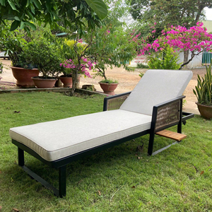 DS00178 Directo de fábrica en Vietnam, tumbona de mimbre y acero con madera de acacia de alta calidad, moderna, para exteriores, piscina, playa, villa. - Product Image 1