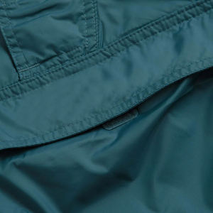 Veste coupe-vent d'hiver à capuche à faible MOQ, séchage rapide, haute qualité, respirante, imperméable, logo frontal - Product Image 3