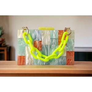 Pochette en résine faite à la main pour femmes, look de soirée haut de gamme, vaisselle et décorations pour les fêtes - Product Image 3