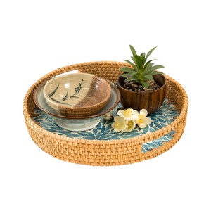 ถาดหวายสานทำมือพร้อมลวดลายตกแต่งจากเปลือกหอยมุก - Product Image 3