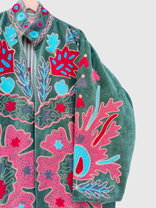 Manteau long en velours brodé à la main pour femmes grandes tailles, col montant, manches longues, motif floral, vêtements d'hiver - Product Image 2