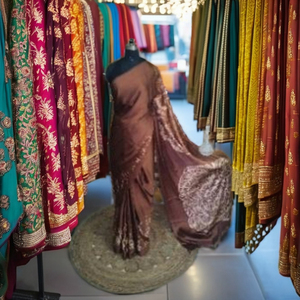 Saree en soie avec chemisier Élégant vêtement indien traditionnel résistant aux taches - Product Image 6