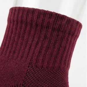 <b>Compression</b> Running Cushioned Crew <b>Socks</b> <b>Men</b> Breathable Performance Durable Soft Fleece Gym Workout Recovery Customized Color - Product Image 4