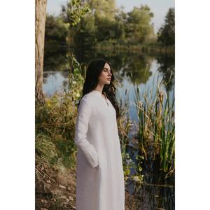 Robe longue ample vintage blanche pour femme, manches longues, en lin doux, style cottage core, robe d'été - Product Image 1