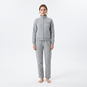 Conjunto Deportivo de 2 Piezas para Mujer, con Cierre Completo, Logotipo Personalizado, de Alta Calidad - Product Image 6