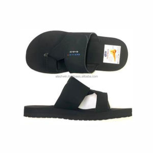 Intérieur de qualité supérieure pour pantoufles à semelles souples flexibles Conception antidérapante à bout ouvert pour les deux sexes au printemps - Product Image 6